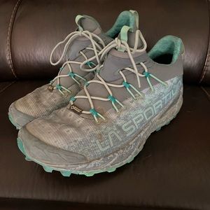 Womens la Sportiva tempesta gtx size 10 trail runners